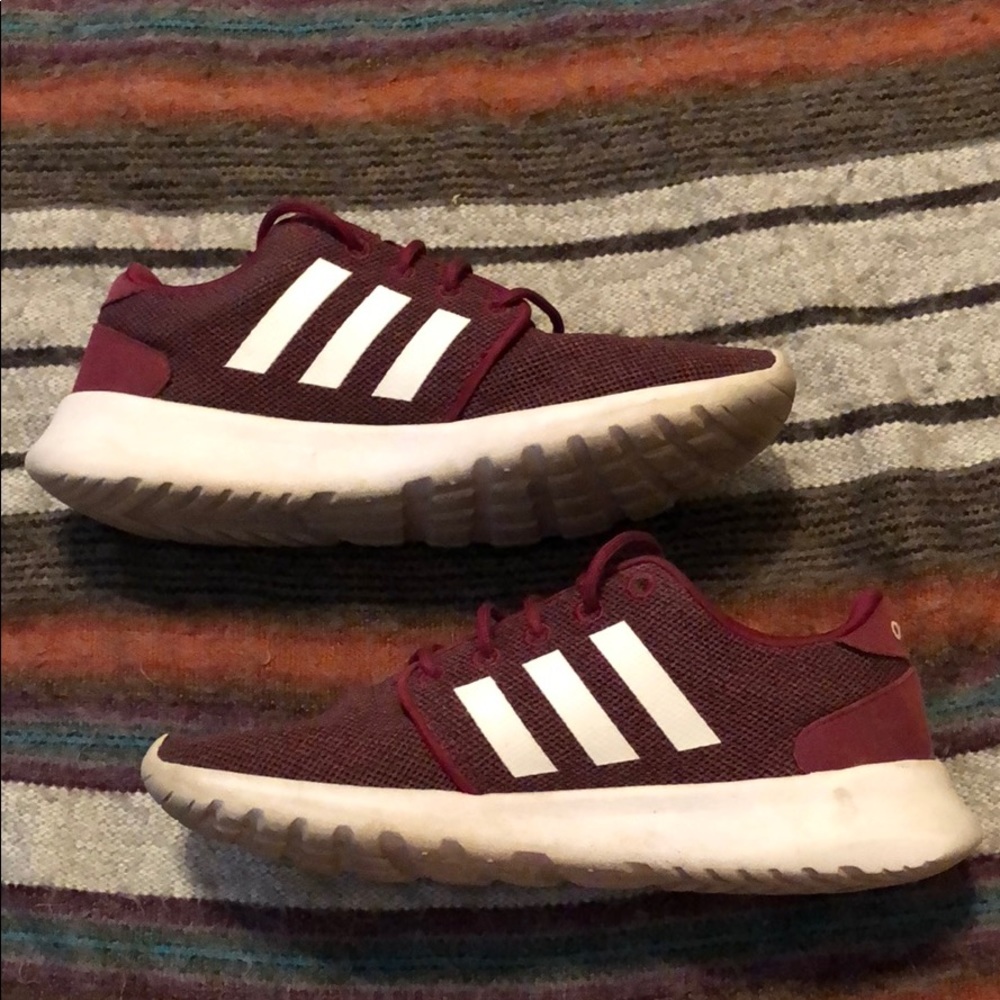 Adidas cloud foam maroon tennis shoes